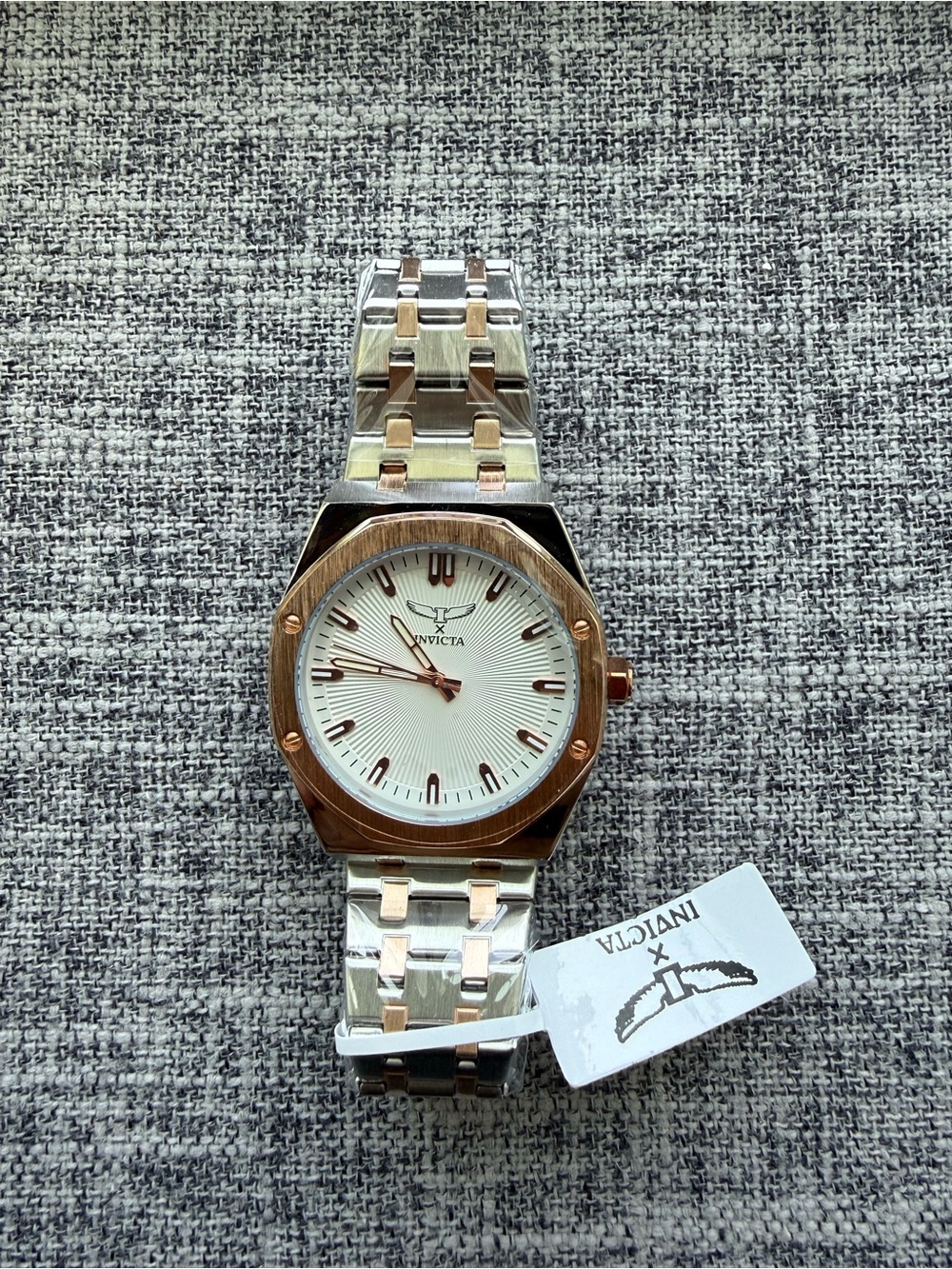 Invicta Rose Gold and Silver Men's Two-Tone Bracelet Watch